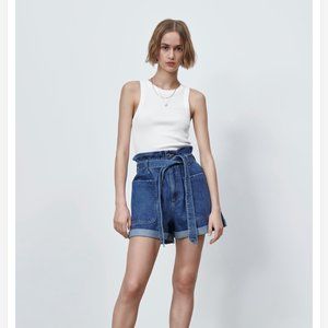 NWOT ZARA Paperbag Waist Denim Shorts US 6